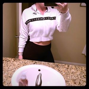 Nike Air Crop Hoodie